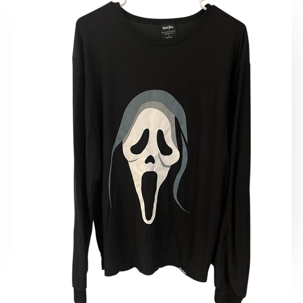 Ghost face shirt women’s large